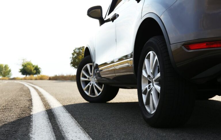 Deducción del IVA en la compra de un coche de segunda mano para empresas